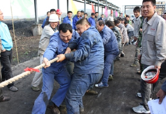 东升国际官网公司庆国庆拔河角逐