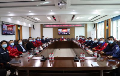 东升国际官网组织收听收看党的二十大开幕会盛况