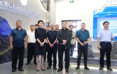 鑫融创集团调查团一行到东升国际官网调查